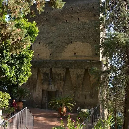 Torre Di Cesare Penzion 4*
