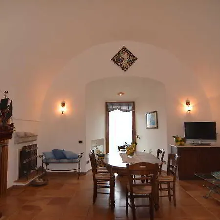 Penzion Torre Di Cesare 4*