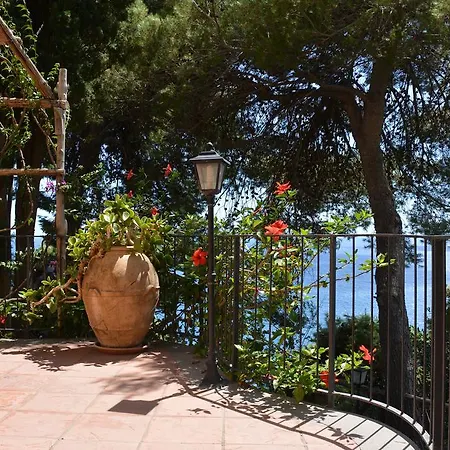 Penzion Torre Di Cesare Maiori