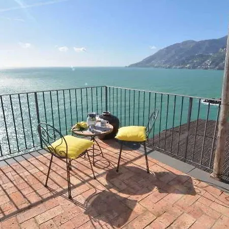 Torre Di Cesare マイオーリ