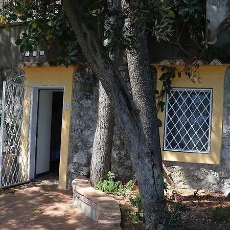 Casa de hóspedes Torre Di Cesare