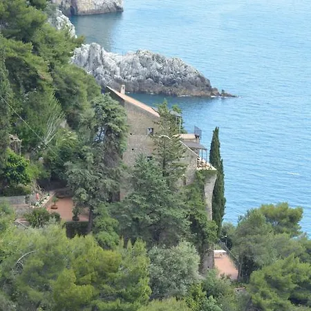Torre Di Cesare Affittacamere