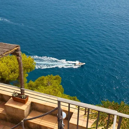 Torre Di Cesare Affittacamere Maiori